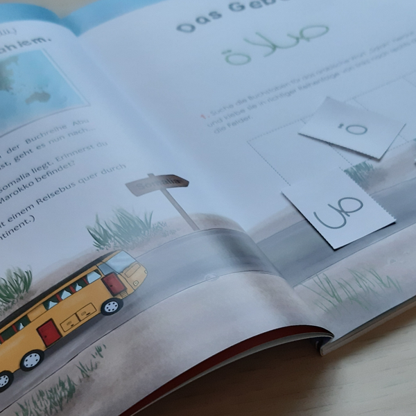Islamisches Kinderbuch über die fünf Säulen des Islam und das Gebet (Salah) und die Zakat 